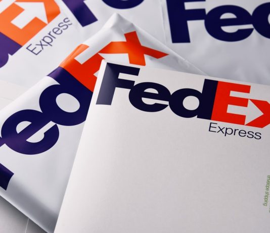 FedEx Signs up with Hyperledger’s Blockchain Center to Advance Widescale Adoption