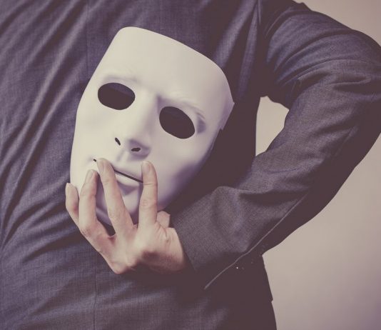 FBI Arrests AriseBank CEO for $4 Million Crypto-Related Scams