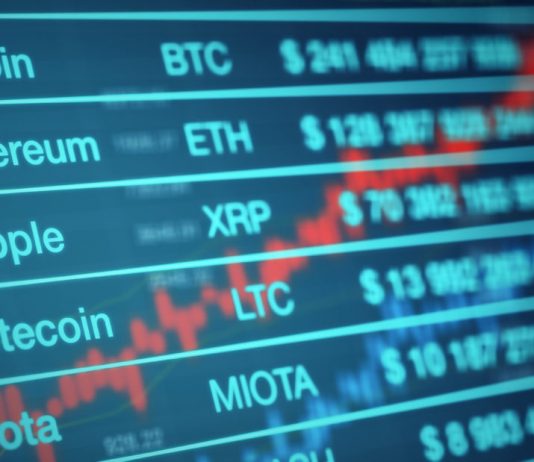 Bitcoin Holds Above $4,000 As Upwards Momentum Stalls