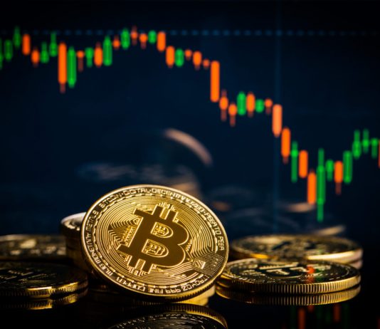 Bitcoin Rate Falls Below $4,000 Once Again: Is Another Huge Drop in Shop?