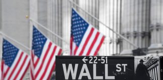 2018 Was a Rough Year for Both Crypto and Equities Markets