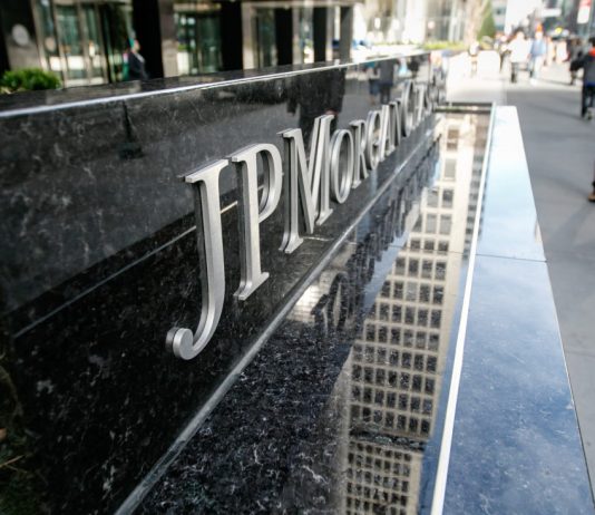 XRP Holds Strong After JP Morgan ‘Slaps’ Ripple With Bank-Centric Crypto