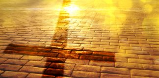 Dear Bitcoin Traders, Golden Cross is Not Constantly a Bullish Signal