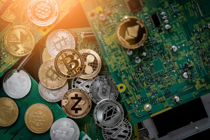 Economic Expert Turns From Bitcoin Doubter to Sage, Acknowledges Crypto’s Staying Power