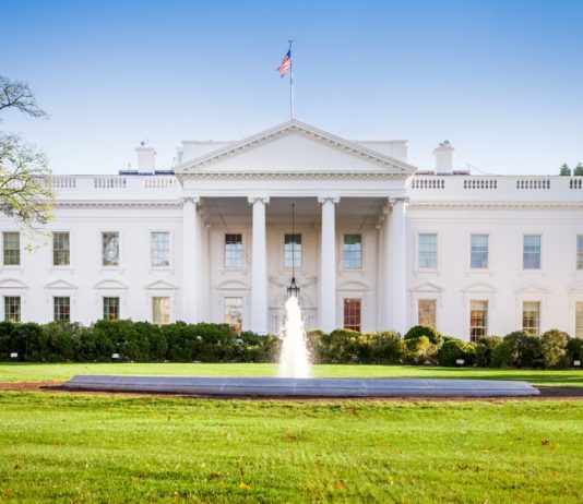 Bitcoin Becomes “Geo-Political Chess Piece” as Worldwide Leaders Air Their Viewpoints on Crypto
