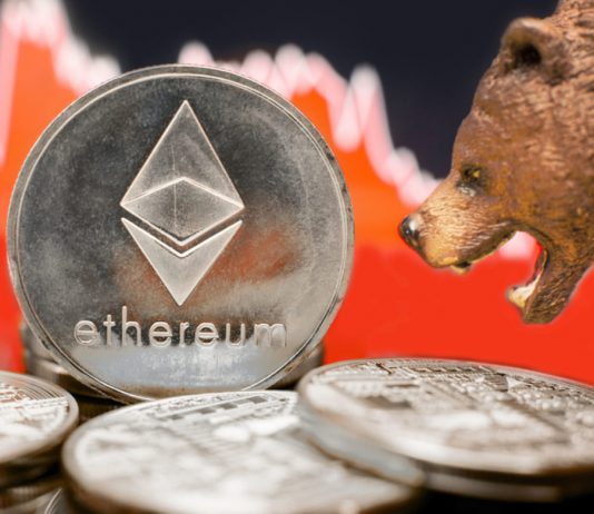 After Flash-Crashing to $191, Experts Anticipate Ethereum to Continue Dropping