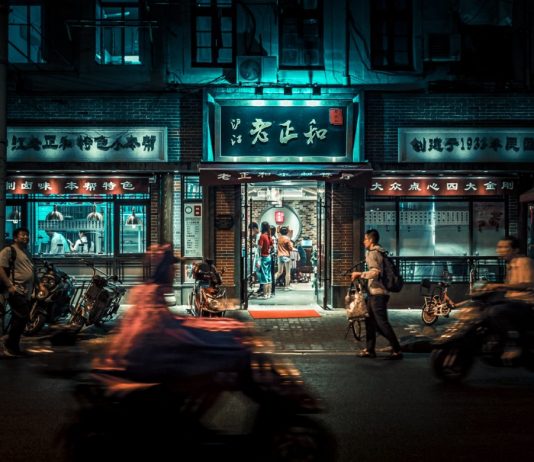 Bitcoin & & Tether Trading at a Discount Rate in China: What Safe House Story?