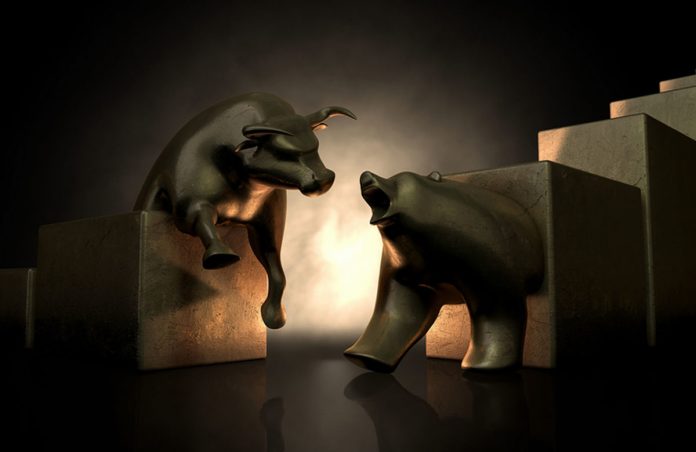 Bitcoin Bulls v Bears: Experts Unsure on Next Instructions For BTC