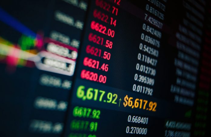 $500 Million in Bitcoin Longs Liquidated as BTC Rate Taps $8,000