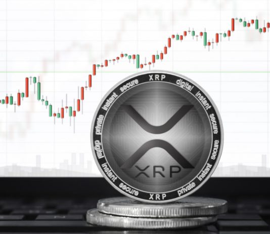 XRP Recuperates from Dip to $0.21, However Experts Anticipate More Losses XRP Recuperates from Dip to $0.21, However Experts Anticipate More Losses