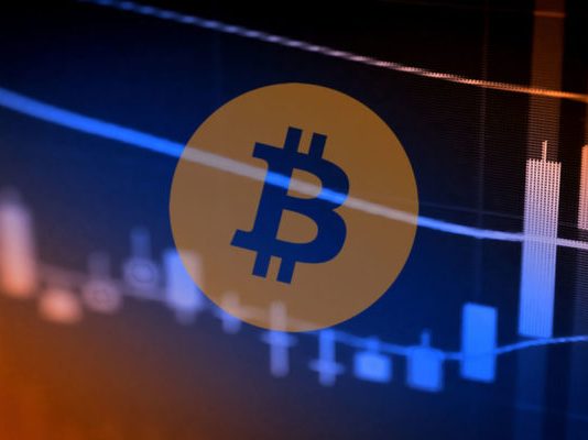 Bitcoin Rate (BTC) Stays Susceptible Listed Below $8,500