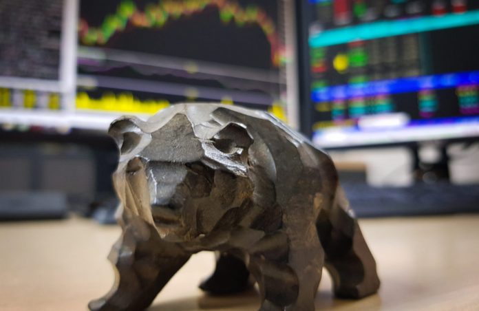 Expert: Bitcoin May Target $8,900 After Being Turned Down at Secret Resistance