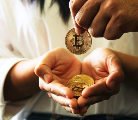 Stacking Sats or Xmas Charity? Billionaire Benefactor Loads Up on Bitcoin Stacking Sats or Xmas Charity? Billionaire Benefactor Loads Up on Bitcoin