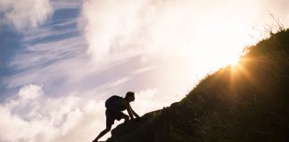 Why Bitcoin is Completely on Track for Parabolic Cycle In Spite Of 50% Drop
