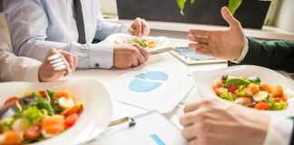 Does TRON’s 14% Pump After Justin Sun-Buffet Lunch Program Crypto Market’s Immaturity?