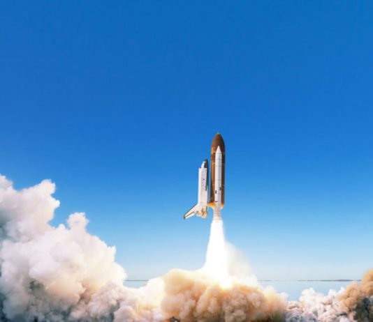 Expert Costs Bitcoin at $400 k By Next Year Based Upon Miner Capitulation Pattern