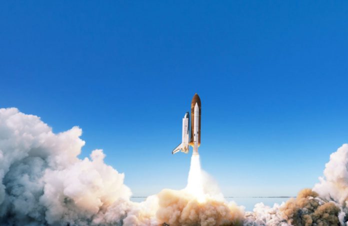 Expert Costs Bitcoin at $400 k By Next Year Based Upon Miner Capitulation Pattern