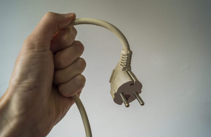 Miner Capitulation: Hash Rate is Dropping Much Faster Than Bitcoin Rate