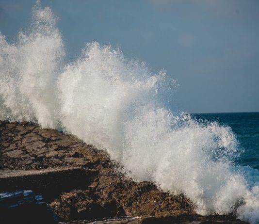 Macro Economic Expert: Fragile Healing of Bitcoin May Indicate $2,000 is Next