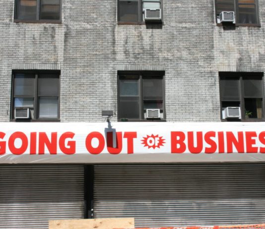 Bitcoin Hash Ribbons Indicate Post-Halving Miner Capitulation Has Begun