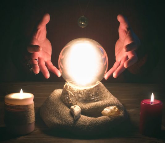 Bull Flag Forming On Bitcoin Supremacy Might Offer Crushing Blow to Altcoins