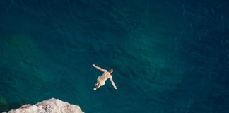 These 3 Simple Aspects Suggest Bitcoin will Crater to Its Variety Lows