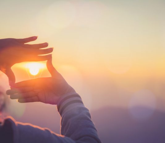 Expert Claims It’s Clear Skies for Bitcoin Above This Secret Level; Aspects to Think About