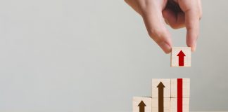 Ripple (XRP) Takes A Little Struck: Here’s Why 100 SMA Holds The Secret