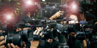Unfavorable Media Coverages Wake Bitcoin as Cost Falls to $9K