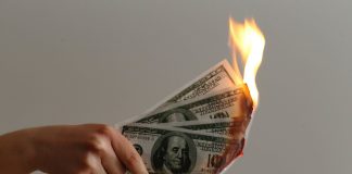 The United States Dollar is “Prepared to Break Down”– How This May Effect Bitcoin