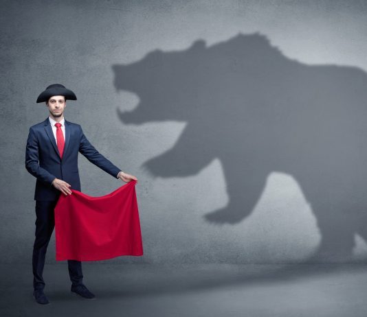 Ethereum Plunges 10%, Bearish Signal Verifies With Close Below $390