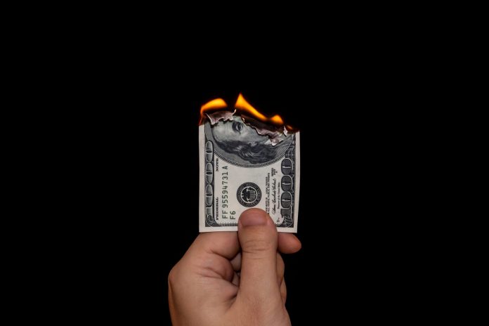 Coinbase Users Lose $25 K On Yearn.Finance Because DeFi Token’s Launching