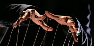 UniSwap (UNI) Dangers Falling Another 10% over Centralization Worries UniSwap (UNI) Dangers Falling Another 10% over Centralization Worries