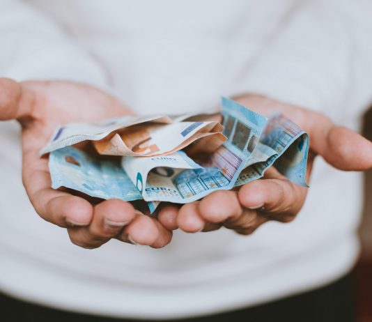 Bitcoin’s Rally to $12,000 Driven by Area Purchasers; Futures Stay Short-Biased