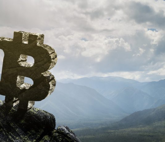Bitcoin Fractal Found Resembling Past Resident Tops, However More Upside Looms Bitcoin Fractal Found Resembling Past Resident Tops, However More Upside Looms