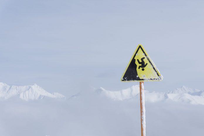 Profession Trader Subtly Hints Of Bitcoin Parabola Breakdown With Fractal Diagram Profession Trader Subtly Hints Of Bitcoin Parabola Breakdown With Fractal Diagram