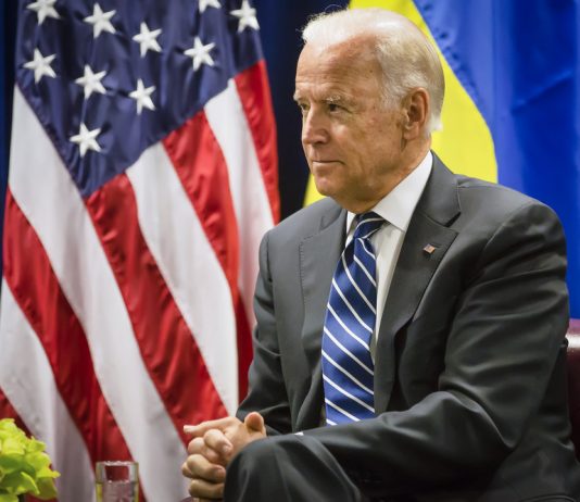 Bitcoin Heads Towards $35,000 as Biden Stimulus Harms United States Dollar