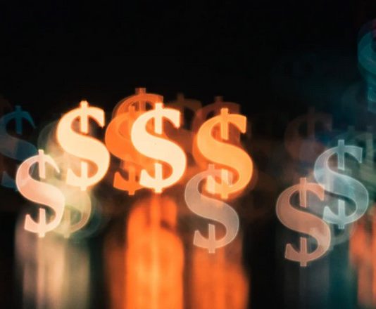 Bitcoin Financing Turns Bullish, However Are Liquidations Imminent?
