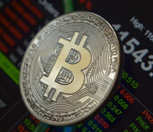 Bitcoin Supremacy Slips To 3-Year Low As Liquidation Strikes $2.5 Billion Longs