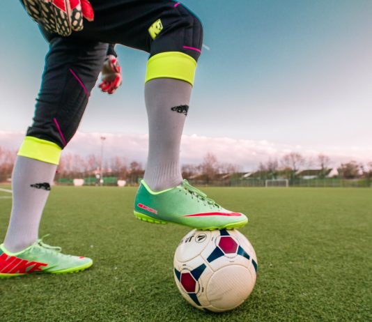 Luis Figo and Ricardo Quaresma Join Blockchain Start-up dotmoovs As Brand name Ambassadors