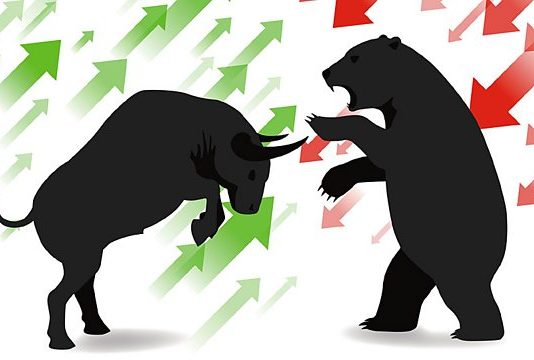 Bears Lose Hang On Market As Bitcoin Breaks $44,000, Crypto Market Tops Up $200 Billion