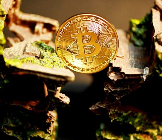 Bitcoin Short-Term Supply Reaches Lowest Level