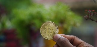 Bitcoin Supply Looks Illiquid As Long-Term Holders Avoid Offering