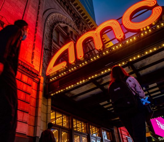 Confirmed: AMC Now Accepts Bitcoin, Ethereum, 2 Other Cryptos, Dogecoin To Follow Confirmed: AMC Now Accepts Bitcoin, Ethereum, 2 Other Cryptos, Dogecoin To Follow