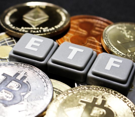 VanEck Bitcoin Futures ETF Gets SEC Greenlight After Area Rejection