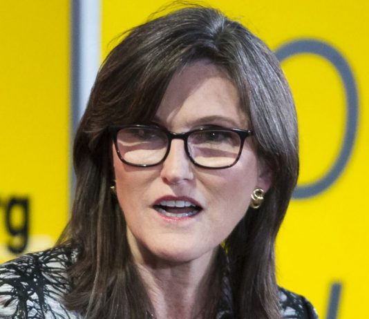 Crypto Bull Cathie Wood States Ethereum Is More Undervalued Than Bitcoin