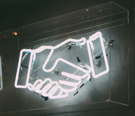 QuickSwap Skyrockets 7% After Partnering With CelsiusX, More Gains Ahead?