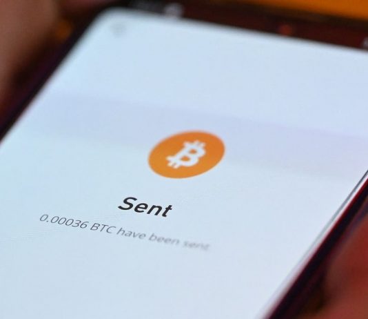 Super Bowl bitcoin free gift sees FTX lure clients to crypto exchange