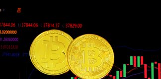 Bitcoin Outflows Spike As 30 k BTC Exits Exchanges, Reserve Plunges Down