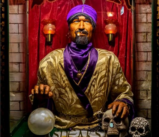 Arthur Hayes’ Crystal Ball Forecasts: Ethereum To 5 Digits